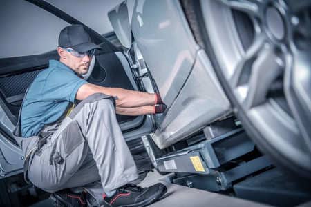 Купить диплом автомеханика или автослесаря в Новосибирске